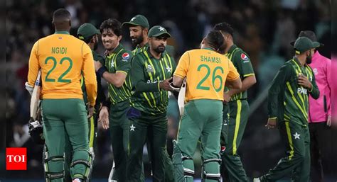 T20 World Cup Pakistan Vs South Africa Pakistan Keep Hopes Alive By
