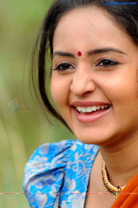 Bhama Actress Hd Photosimagespics And Stills 165460