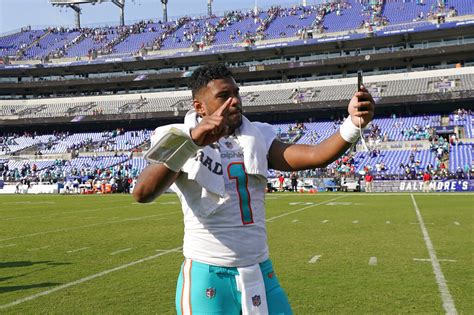 Tua Tagovailoa Player Props And Betting Odds Dolphins Vs Bills Week 3