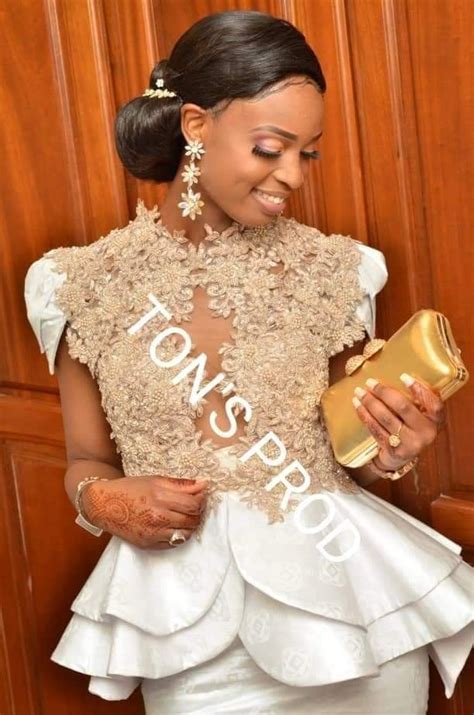 Pin By Merry Loum On Sénégalaise Dresses Wedding Dresses Lace