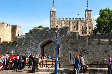 The 5 Top Rated Best Tower Of London Tours Reviewed For 2019 Outside