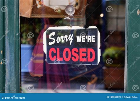 Sorry We Are Closed Vintage Retro Sign Board On Door Shop Restaurant