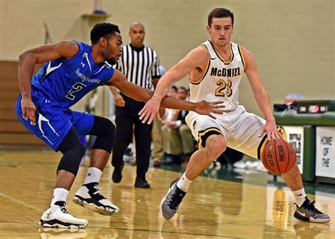 Mst in the round of 16 at the naia national basketball tournament in kansas city. Men's Basketball: McDaniel holds on against Franklin ...