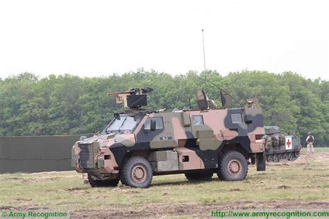 World Defence News Netherlands Order 12 New Bushmaster 4x4 Armoured