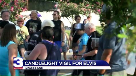 Fans Flock To Graceland To Mark 40th Anniversary Of Elvis Presleys