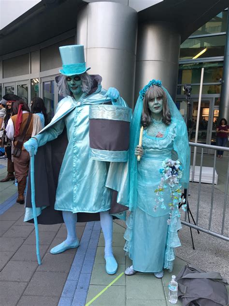 Top 23 Costumes At The 2017 D23 Expo Tips From The Disney Divas And Devos