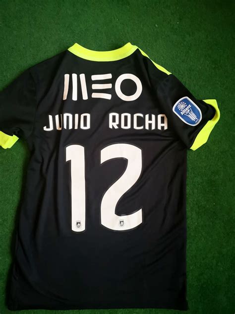 Estádio do rio ave futebol clube. Rio Ave FC Terceira camisa de futebol 2018 - 2019.