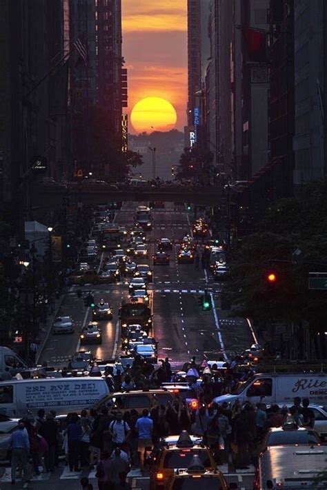 Manhattanhenge The Sun Is Setting Behind Manhattan As Seen Through The