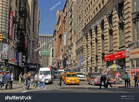 Street Scene New York City Stock Photo 12327454 Shutterstock