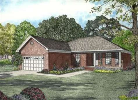 Traditional Style House Plan 3 Beds 2 Baths 1325 Sqft Plan 17 2188