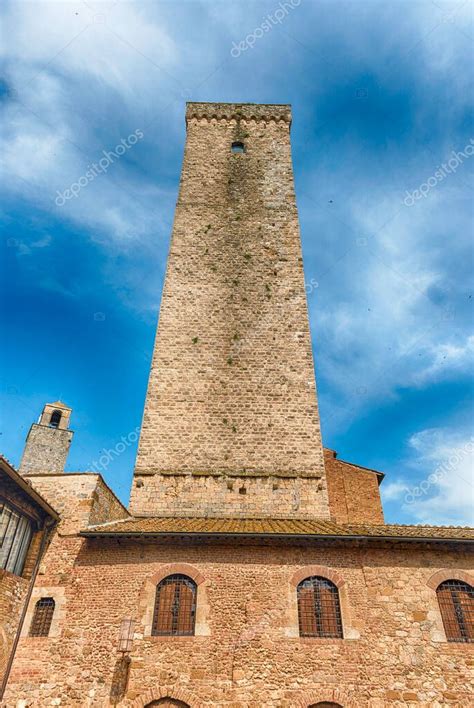 vista de torre grossa la torre medieval más alta y uno de los principales atractivos de la