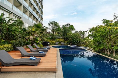 Dengan kolam renang sekeren ini di bandung hotel murah dengan kolam renang seru di bandung hotel resort bandung di ciumbuleuit. 5 Hotel Murah di Bandung Dengan Kolam Renang - Tour Bandung