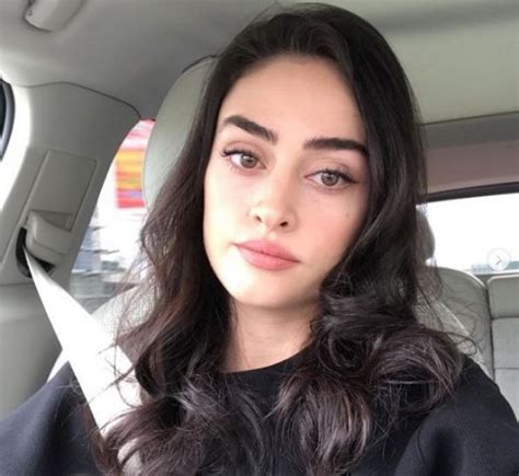 Ramo'ya bomba bir transfer daha! Ramo Sibel kimdir? Esra Bilgiç kimdir, Ramo Sibel kaç ...