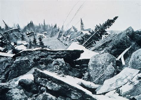 The largest earthquake in alaska, united states 1964 Good Friday Earthquake Photo Gallery | 1964 alaska ...