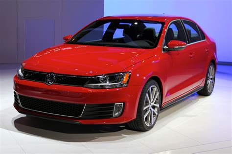 This is my saabkyle04 style review of this 2012 vw jetta that we rented today. 2011 Chicago Auto Show: 2012 Volkswagen Jetta GLI