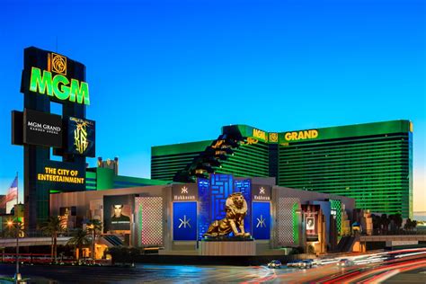 The Luxurious Mgm Grand Las Vegas Daves Travel Corner