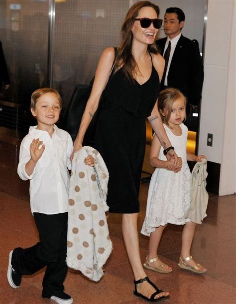 Knox Et Vivienne Jolie Pitt Les Photos Des Jumeaux Knox Et Vivienne Elle