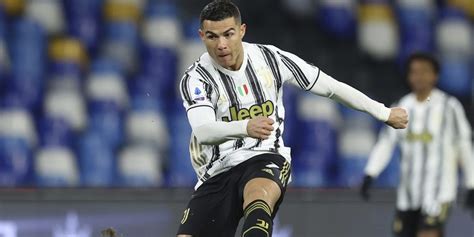 See more ideas about cristiano ronaldo, cristiano ronaldo cr7, ronaldo. Cristiano Ronaldo & Deretan Pemain Portugal Di Juventus ...