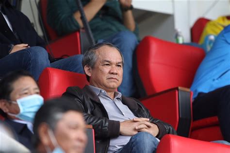 Cũng trong phiên họp sắp tới, công ty sẽ trình phương án phát hành 741 triệu cổ phiếu riêng lẻ cho nhà đầu tư chiến lược, tương ứng tổng giá trị. Hoàng Anh Gia Lai thắng trận chào sân của Kiatisak | Tin ...