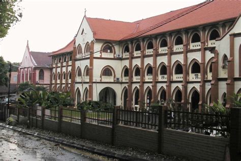Smk convent bukit nanas (gps: SMK Convent Bukit Nanas gets judicial review on lease ...