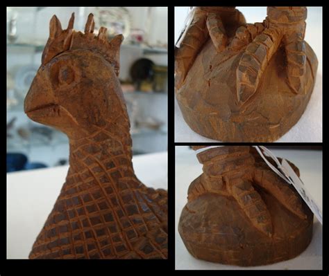 Close Up Of The Head And Feet Of A Mountz Rooster At The Pook And Pook Masters Auction June