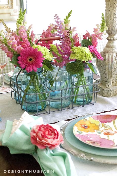 We decided that lemons would be the focal point so. Summer Fresh Table Setting with Napkin Folding Tutorial ...