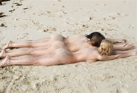 Wallpaper Girls Tits Big Nude Naked Model Buts Three 3 Babes