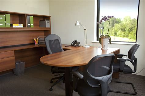 Executive Office Suites Fully Furnished Offices With Meeting Rooms
