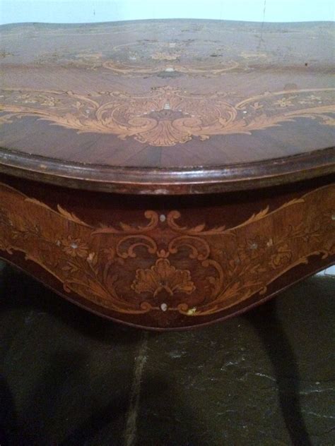 Gorgeous French Mahogany Inlaid Mother Of Pearl Parlor R Table 19th