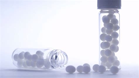 6 Homeopathic Remedies For Seasonal Allergies