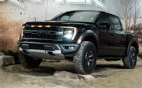 2022 Ford Raptor Lifted