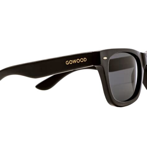 Wayfarer Style Sunglasses Black Go Wood