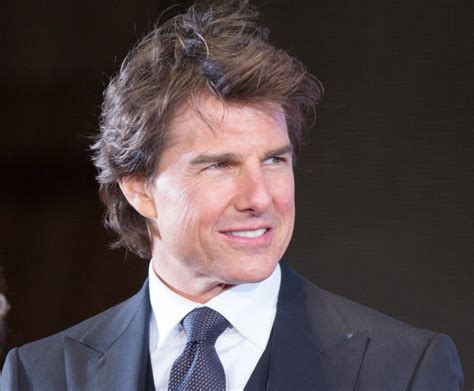 Information About American Actor Tom Cruise