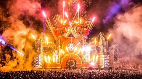 77 people arrested at defqon 1 dance music festival
