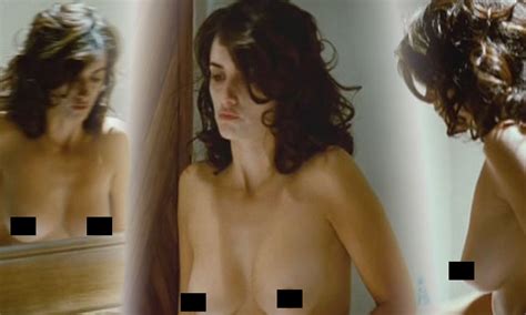 Publicaron Las Imágenes De Penélope Cruz En Topless Infobae