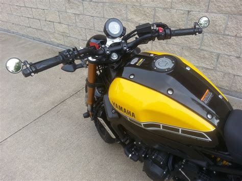 These folding clutch levers are the perfect replacement part for yamaha street bikes as they prevent breaking when the bike is tipped over or hits the ground. CRG Blindsight Mirror