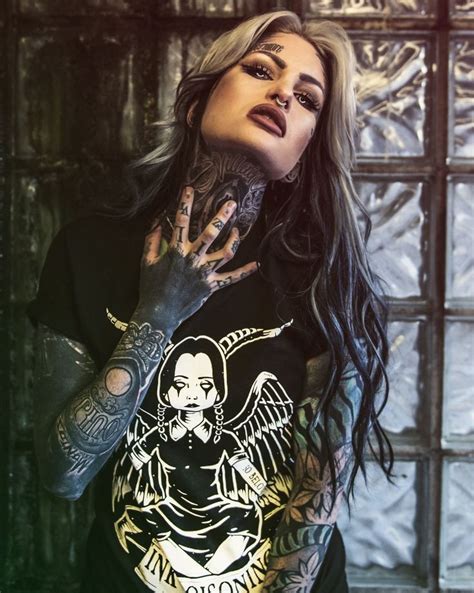 Redskulls Page Girl Tattoos Goth Beauty Inked Girls