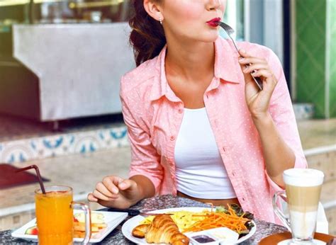 5 Reasons Why You Should Never Skip Breakfast Eat This Not That