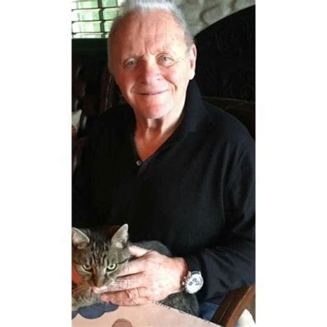 Anthony Hopkins And His Cat Niblo Anthony Hopkins Celebrities With