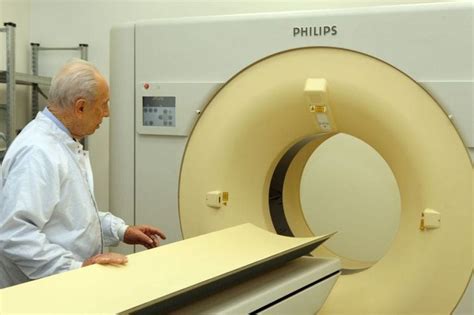 Tomografia komputerowa głowy Glejak wszystko o raku mózgu