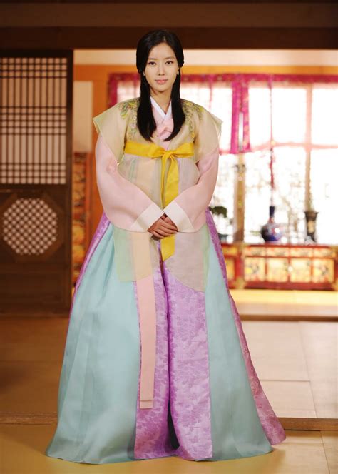 Dramacool will always be the first to have the episode so please bookmark and add us on facebook for update!!! Asadal: New Tales of Gisaeng: pictures^^