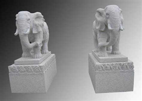Blue and white chinese porcelain elephant plant stand, stool, side table, decor. Chine Pierre naturelle Hand-Carved Statues de l'éléphant ...