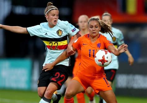 uefa gives women s european championship new slot in 2022