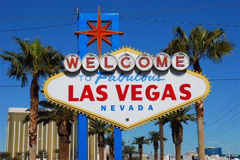 Welcome To Fabulous Las Vegas Sign In Las Vegas Thousand Wonders