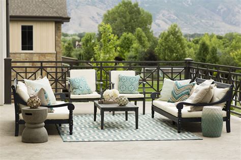 Outdoor Space Reveal Ivory Lane