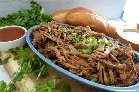 About crock pot slow cooker pulled pork or brisket: Pulled BBQ Beef Brisket Slow Cooker - Momma Can