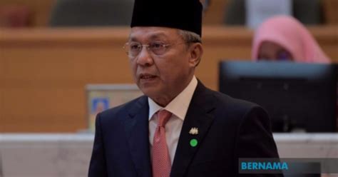 Mereka adalah mulawarman dan noval hadad, komplotan pembunuh bayaran yang melakukan pembunuhan kepada syafiuddin kartasasmita, hakim agung ma. Johor Beri Rebat Cukai Tanah 15 Peratus Bermula Oktober