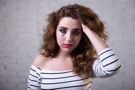 Premium Photo Portrait Of Crying Sad Woman With Depression Or Headache
