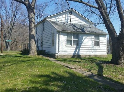 In addition, there is 1 apartment for rent in michigan center with a rental rate of $725. Houses For Rent in Waterford MI - 19 Homes | Zillow