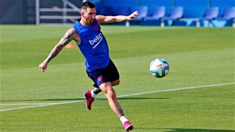Lionel Messi Amazing Tricks And Skills In Training Is He Human